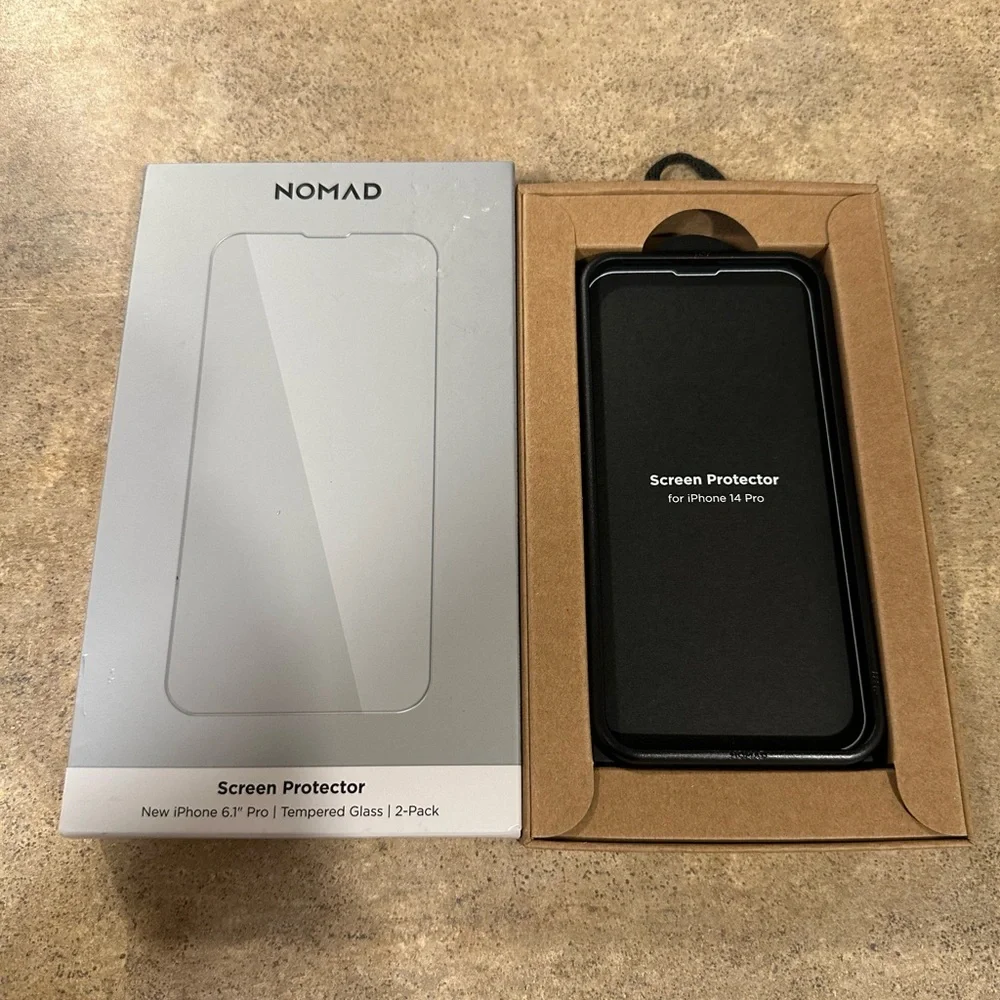 Nomad Tempered Glass Screen Protector for iPhone 14 Pro - Black